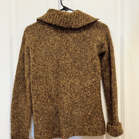 Villager A Liz Claiborne Company Women’s WoolPolyester Brown Sweater Warm Button - Picture 9 of 13